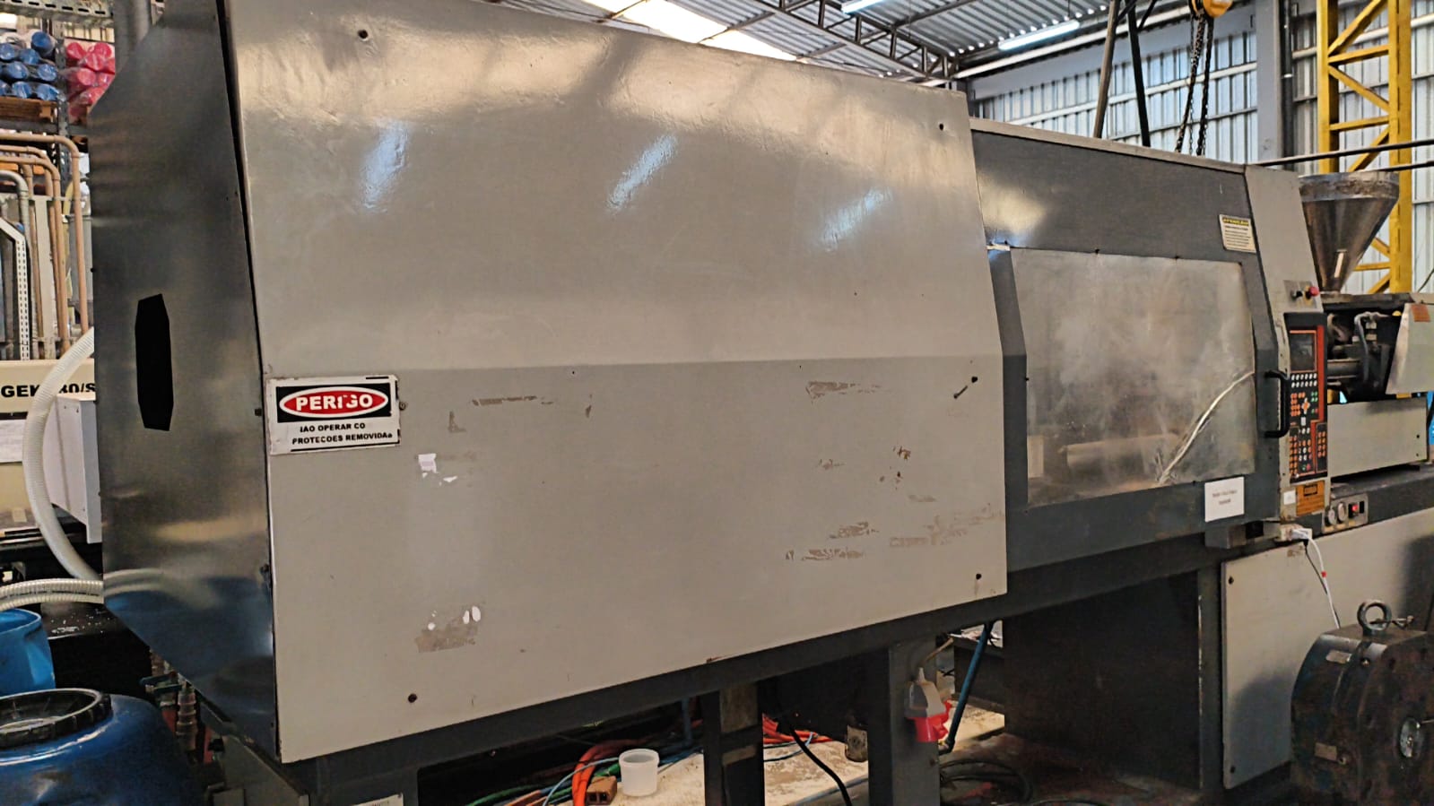 Injetora Sandretto OTTO 790/220 | 2000 | Usada